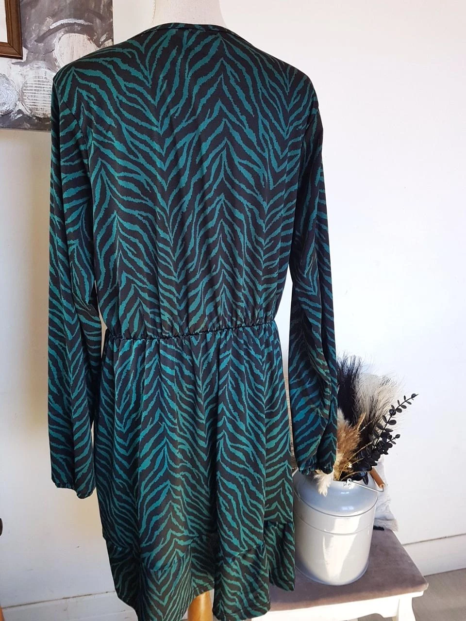 🦓 Fluwyde jurk met zebrapatroon in groen, den en zwart - Maat XL (42/44) – photo 4